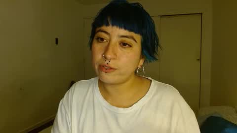 Poly online show from February 3, 12:42 am