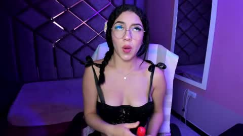 poly sasha  online show from April 16, 3:40 am