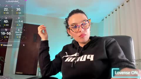 paulina barnett online show from April 10, 11:53 pm