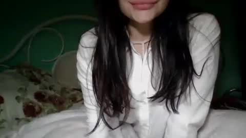 Snapshot of polykrovka88 chatting on February 27, 8:31 pm polykrovka88 online show from February 27, 8:31 pm