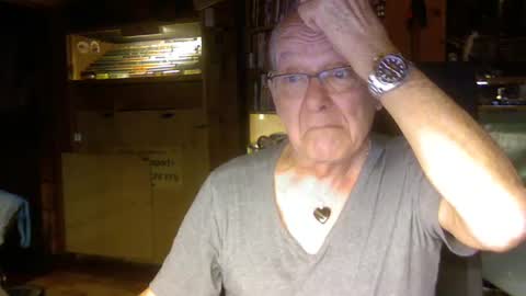 pomme1949 online show from March 3, 1:42 pm