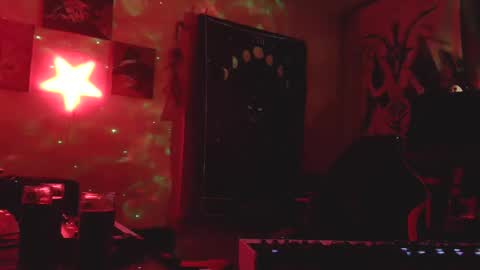 Snapshot of ponydaddy666 chatting on February 2, 9:08 am Rich online show from February 2, 9:08 am