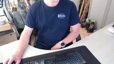 Snapshot of poodledude chatting on May 9, 11:04 am Dave online show from May 9, 11:04 am