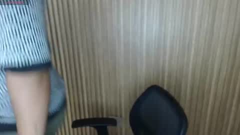 Snapshot of poolsexx_69 chatting on June 29, 3:13 am poolsexx_69 online show from June 29, 3:13 am