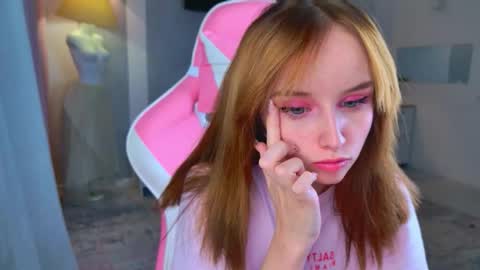 Snapshot of popjenny chatting on November 21, 3:00 pm Hi Daddy Im Jane online show from November 21, 3:00 pm