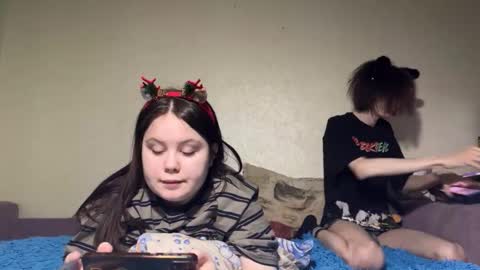 popoul_couple online show from December 22, 6:05 pm