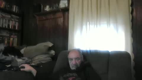 Snapshot of porkingit400 chatting on December 3, 7:34 pm porkingit400 online show from December 3, 7:34 pm