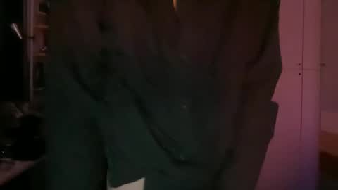 Snapshot of porntoyndr2 chatting on December 25, 5:16 am porntoyndr2 online show from December 25, 5:16 am