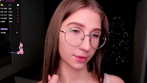 Snapshot of portia_bubbles chatting on December 13, 7:53 pm Elizabeth online show from December 13, 7:53 pm