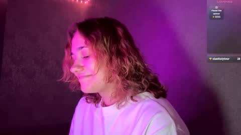 Anna Vdovoch online show from October 8, 2:47 pm