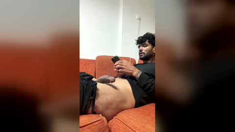 portugues_malvadao2 online show from April 23, 3:41 am