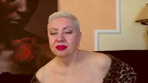 LADY POSH online show from December 3, 9:13 pm