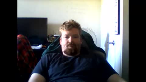 Snapshot of posiedonis10 chatting on February 28, 11:06 pm posiedonis10 online show from February 28, 11:06 pm