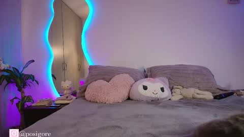 Snapshot of posigore chatting on November 26, 9:38 pm Anna Goth independient model online show from November 26, 9:38 pm