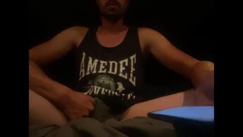 Snapshot of poulpossss chatting on December 19, 9:27 am poulpossss online show from December 19, 9:27 am