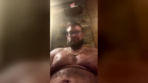 Snapshot of poundsquad305 chatting on February 9, 6:39 am poundsquad305 online show from February 9, 6:39 am