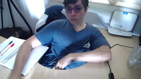 Snapshot of powerfulzeus2 chatting on October 26, 7:20 pm powerfulzeus2 online show from October 26, 7:20 pm