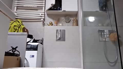 Snapshot of powermute22 chatting on November 24, 8:47 am Big Dick online show from November 24, 8:47 am