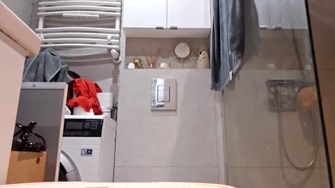 Snapshot of powermute22 chatting on November 26, 8:37 am Big Dick online show from November 26, 8:37 am