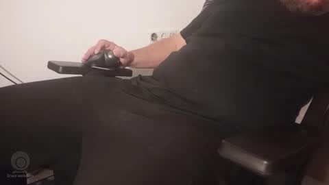 Snapshot of powerscorpio1 chatting on October 11, 6:39 pm powerscorpio1 online show from October 11, 6:39 pm