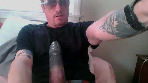 powthunder85 online show from April 12, 5:51 pm