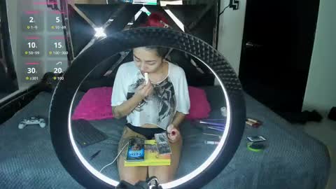 poyson_ivy1 online show from May 31, 1:14 am