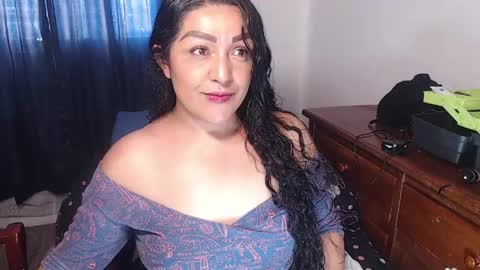 Snapshot of ppepittaaredd chatting on May 25, 1:39 pm maryana online show from May 25, 1:39 pm
