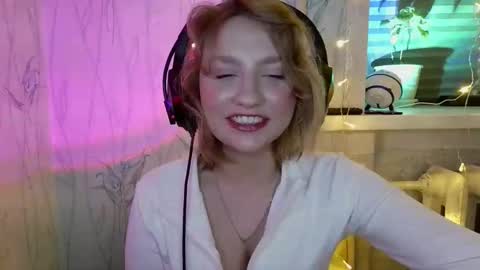 Snapshot of pr_in_cess_ chatting on December 2, 8:59 pm pr_in_cess_ online show from December 2, 8:59 pm