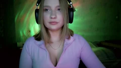 pr_in_cess_ online show from May 21, 8:49 pm