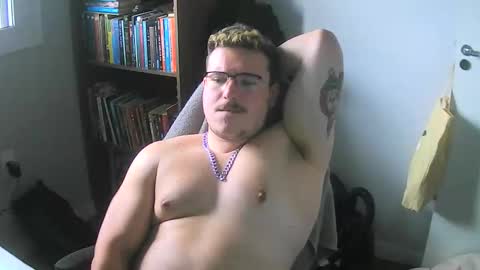 Snapshot of pradbate chatting on January 15, 6:00 pm Pradoka online show from January 15, 6:00 pm