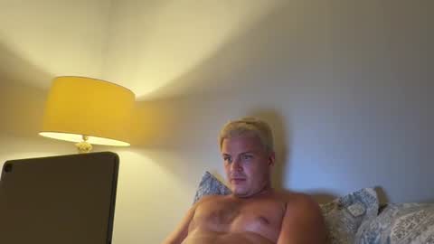 Snapshot of prancerpreet chatting on June 16, 1:08 am prancerpreet online show from June 16, 1:08 am