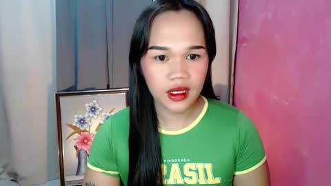 Snapshot of precious_ariah chatting on November 18, 5:34 am Just PRECIOUS online show from November 18, 5:34 am