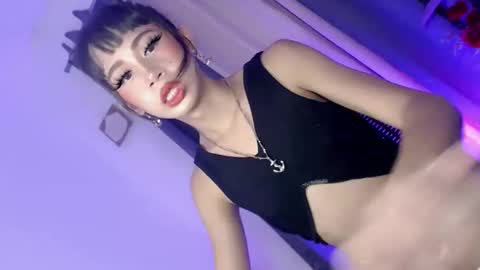 Snapshot of precious_gem1 chatting on September 10, 10:59 am GODDESS PRECIOUS online show from September 10, 10:59 am