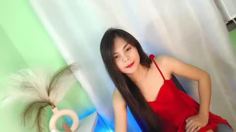 Snapshot of precious_margaxx chatting on July 25, 12:31 am Marga online show from July 25, 12:31 am