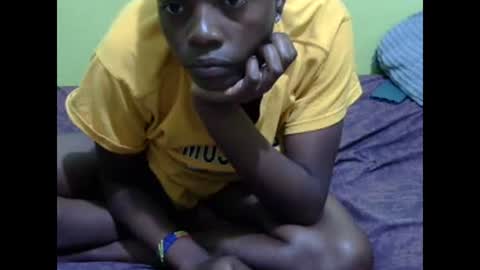 Snapshot of precious_nesh chatting on January 26, 5:02 pm precious_nesh online show from January 26, 5:02 pm