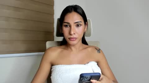 Paula online show from January 10, 11:33 am