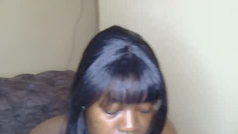 Snapshot of preetycookie chatting on January 24, 12:52 pm Lilly online show from January 24, 12:52 pm