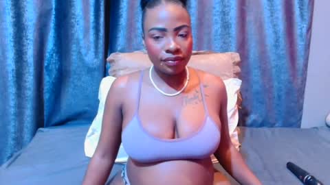 preggynwild online show from July 5, 3:02 am