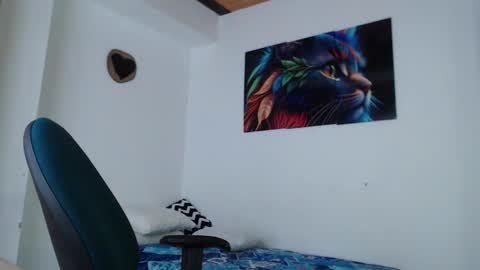 Snapshot of pregnant_love1 chatting on December 2, 6:47 pm ---- online show from December 2, 6:47 pm