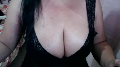 Snapshot of pregnantsinglesugar chatting on February 7, 9:37 am WELCOME IM SINGLE PREGNANT REALLY HARD TO BE A SINGLE WITH TWIN SO PLS STOP BEING RUDELIARWASTING TIME. BE CONSIDERATE. TNX online show from February 7, 9:37 am