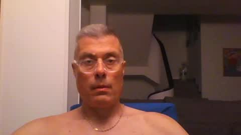 Snapshot of prendimisubito chatting on June 23, 11:47 pm prendimisubito online show from June 23, 11:47 pm