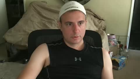 Snapshot of preppyguyintokink1 chatting on June 7, 6:11 pm preppyguyintokink1 online show from June 7, 6:11 pm