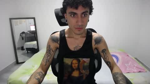 Plux online show from March 28, 9:09 am