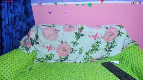 PRESSURE online show from February 4, 8:09 am