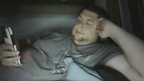 Snapshot of prestonhealy chatting on May 1, 3:11 am prestonhealy online show from May 1, 3:11 am