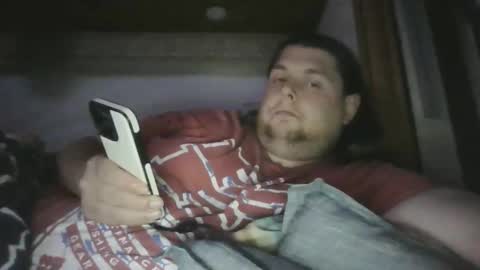 Snapshot of prestonhealy chatting on June 9, 3:18 am prestonhealy online show from June 9, 3:18 am