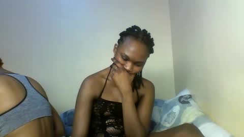 Snapshot of prettie_candy9 chatting on October 6, 2:42 am Prettie candy9 online show from October 6, 2:42 am