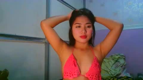 pretty_am online show from April 12, 5:07 pm