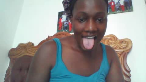 Snapshot of pretty_beib chatting on July 15, 7:02 am Karol online show from July 15, 7:02 am