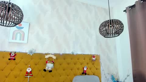 Snapshot of pretty_bigboobs_ chatting on December 21, 8:43 pm Carla online show from December 21, 8:43 pm